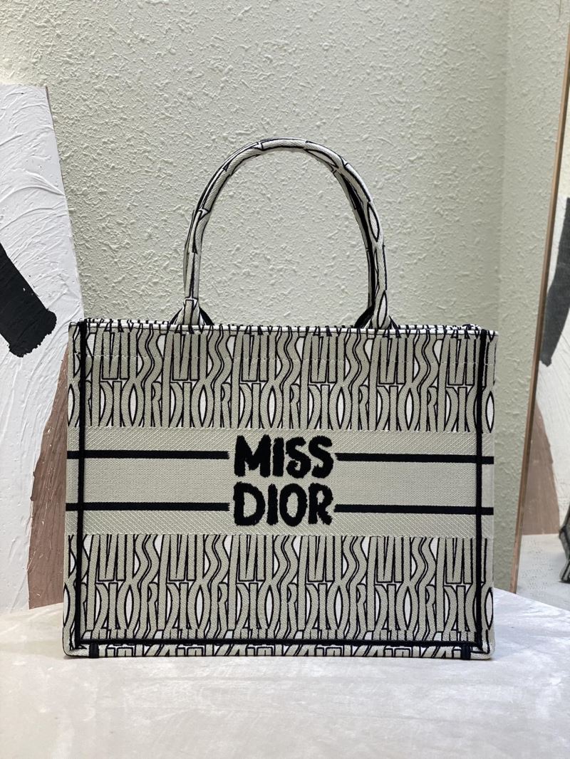 chr1st1an D10r shopping bags